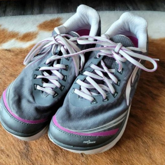 Women's Avia Shoes - Picture 2 of 5